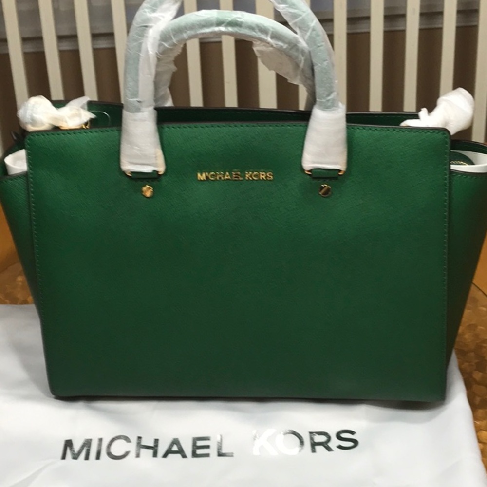 MICHAEL KORS Selma Large Satchel GOOSEBERRY